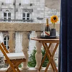 Charming Retreat In Old Town Корчула