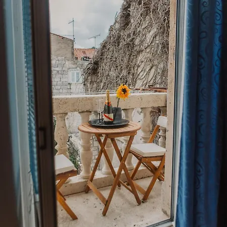 Charming Retreat In Old Town Daire Korčula