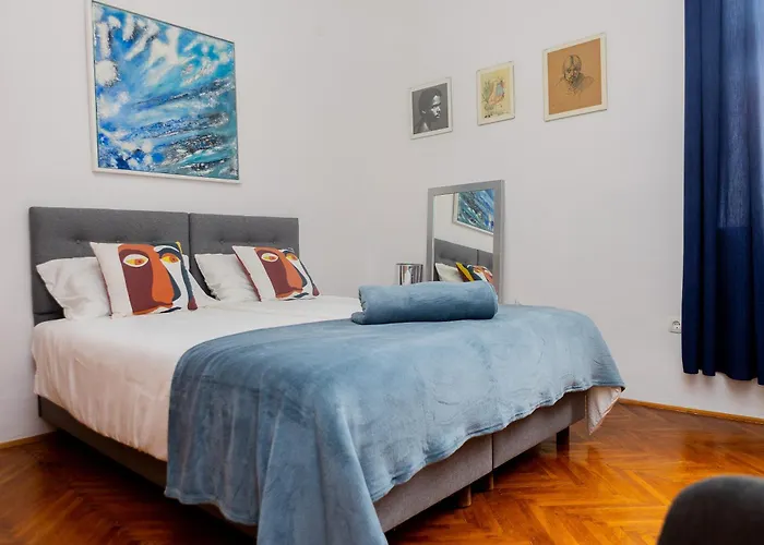 Charming Retreat In Old Town アパート